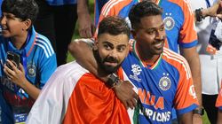 T20 World Cup 2024: മുംബൈയില്‍ കപ്പുയര്‍ത്തി ഹാര്‍ദിക്, വഴിമാറി രോഹിത്; ആര്‍പ്പുവിളിച്ച് ആരാധകര്‍