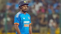 സഞ്ജുവിന് മുട്ടന്‍ പണി വരുന്നു! ഇനി ടീമില്‍ അധികം കാണില്ല? റിഷഭിനു പുതിയ ബാക്കപ്പ്