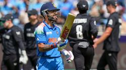 ചാമ്പ്യന്‍സ് ട്രോഫി: പറപറന്ന് ഫിലിപ്‌സ്!! കണ്ണുതള്ളി കോലി, അനുഷ്‌കയുടെ പ്രതികരണം വൈറല്‍