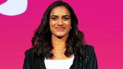 ഇറാന്‍- ഇസ്രായേല്‍ സംഘര്‍ഷം: സിന്ധുവും സംഘവും ദുബായില്‍ കുടുങ്ങി!! സുരക്ഷിതരെന്ന് താരം