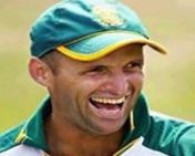 கிர்ஸ்டனை பயிற்சியாளராக்க சீனியர் வீரர்கள் எதிர்ப்பு?