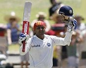 ஷேவக் சதம்: டிராவை நோக்கி 4வது டெஸ்ட்