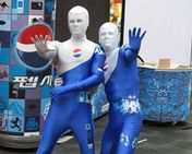 கங்குலி, டிராவிடை தூக்கிய பெப்சி!