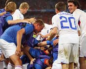 யூரோ 2008 கால்பந்து: அரை இறுதிக்கு ரஷ்யா தகுதி