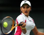 சானியா: முதல் சுற்றில் வெற்றி; கால்இறுதிக்கு தகுதி