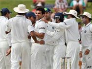 ஹாமில்டன் முதல் டெஸ்ட் - இந்தியா அபார வெற்றி