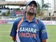 இரண்டாவது போட்டி:இந்தியா தோல்வி-டோணி ஆறுதல்