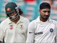 'மொடா' குடிகாரனாக்கியது ஹர்பஜன் தான்-சைமண்ட்ஸ்