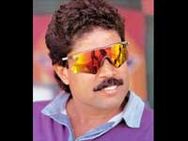 ஆல்ப்ஸ் பனி மலையி்ல் கபில், ஜடேஜா கிரிக்கெட்!