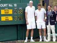 11 மணி நேரம் நடந்த விம்பிள்டன் மராத்தான் டென்னிஸ்-புதிய வரலாறு படைத்த வீரர்கள்