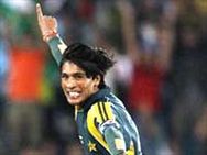 தடையிலிருந்து தப்ப பிக்ஸிங்கில் ஈடுபட்டவர்களை போட்டுக் கொடுக்க ஆமிர் முடிவு