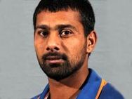 பிரவீன் குமார் திடீர் காயம்-சிகிச்சைக்காக இங்கிலாந்து விரைகிறார்