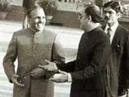 இந்தியா-பாக். கிரிக்கெட்: சண்டைக்கார ''நண்பேன்டா''!