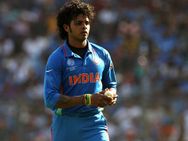 டோணி போட்ட தப்புக் கணக்கு-ஸ்ரீசாந்த்தை சேர்த்தது வீணானது!