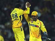 ஐபிஎல்: முதல் போட்டியில் சென்னை சூப்பர் கிங்ஸ் த்ரில் வெற்றி!