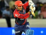 ஷேவாக் போட்ட அதிரடி சதத்தால் சுருண்டது டெக்கான் சார்ஜர்ஸ்