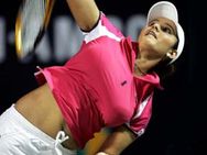 விம்பிள்டன்: ஒற்றையர் முதல் சுற்றிலேயே சானியா 'அவுட்'-டபுள்ஸுக்கு 'டவுட்'!