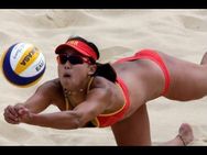 ஒலிம்பிக்: லண்டன் ரசிகர்களை ஈர்த்த பீச் வாலிபால்!!