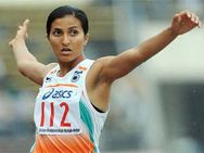 சாதனையை நோக்கி தாவுவாரா மயூகா?