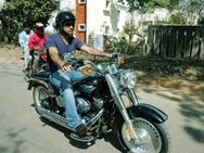 சென்னை-கோவை பகுதியில் பைக் ரேஸ் பள்ளியை துவங்க டோணி திட்டம்