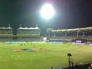 ஹலோ, இந்தப் பக்கம் வரக் கூடாது, போங்க.. ஆதர்டனை விரட்டிய ஈடன் கியூரேட்டர்