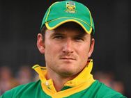 100 டெஸ்ட் போட்டியில் கேப்டனாக சாதனை படைத்த தென்னாப்பிரிக்காவின் க்ரேம் ஸ்மித்