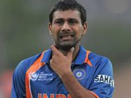 எதிரணி வீரரை கெட்ட வார்த்தையால் திட்டிய வேகப்பந்து வீச்சாளர் பிரவீன் குமார்