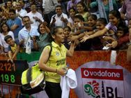 இந்தியன் பேட்மிண்டன் லீக் (ஐபிஎல்): சாய்னா நேவாலிடம் வீழ்ந்தார் பி.வி. சிந்து