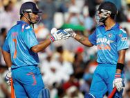 3வது ஒருநாள் போட்டி.. டோணி அபாரம்- 50 ஓவர் முடிவில் இந்திய அணி 303/9