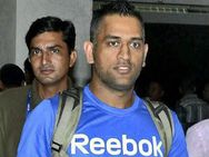 ஒரு போட்டியை வைத்து யாரையும் நீக்குவது சரியாக இருக்காது.. டோணி