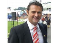 என்னதான் தேர்வு செய்கிறார்களோ? இந்திய அணியை விமர்சிக்கும் நியூசிலாந்தின் சைமன் டவ்ல்