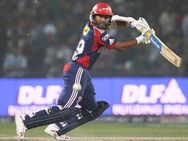 திணேஷ் கார்த்திக்குக்கும் 'செம' கிராக்கி.. ரூ. 12 கோடிக்கு மீண்டும் டெல்லியே வாங்கியது!