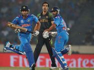 20 ஓவர் உலககோப்பை கிரிக்கெட் 'யுத்தம்'- பாகிஸ்தானை வீழ்த்தி இந்தியா அபார வெற்றி!!