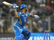 ஓங்கி அடிச்சேன்... சீண்டிய ஸ்டார்க்கை நோக்கி பேட்டை வீசிய போலார்ட்.. ஒரு 'பயங்கர' மோதல்!