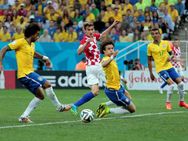 உலக கோப்பை கால்பந்தாட்ட 32 அணிகளின் வீரர்களும் அவர்கள் 'கள' நிலவரமும்!