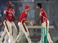 பஞ்சாப் அணி விளையாடியும் மொஹாலி மைதானத்தில் பாதி சீட் காலி!