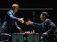 உலக செஸ் சாம்பியன்ஷிப் போட்டி: 10-வது சுற்று 'டிரா'வில் முடிந்தது! பட்டத்தை நெருங்குகிறார் கார்சன்!!