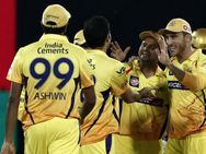 சென்னை சூப்பர் கிங்ஸை கை மாற்றி விட சீனிவாசன் முடிவு?