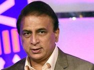 அவங்கதான் அடிக்கிறாங்கன்னு தெரியுதுல்ல.. அப்புறமும் ஏன் 'ஷார்ட் பிட்ச்' போடுறீங்க: சீறும் கவாஸ்கர்