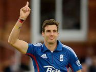 ஆஸி.க்கு எதிரான போட்டி: இங்கிலாந்து பவுலர் ஃபின் ஹாட்ரிக் விக்கெட் சாதனை! உலக கோப்பையில் 7வது வீரர்