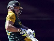 வென்றது தென் ஆப்பிரிக்கா.. கடைசி வரை போராடிய ஜிம்பாப்வே 62 ரன்கள் வித்தியாசத்தில் தோல்வி