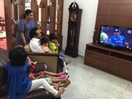 இந்தியா -பாகிஸ்தான் மேட்ச்சை பேரன், பேத்திகள் புடை சூழ பார்த்து ரசித்த ‘தளபதி’ ஸ்டாலின்