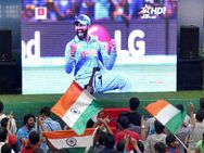 இந்தியா-பாகிஸ்தான் போட்டியை டி.வி.யில் பார்த்த ரசிகர்களிடையே அடிதடி... 4 பேர் படுகாயம்