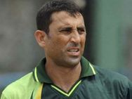 அதுக்குள்ள யாருடா இந்த வேலைய பார்த்தது.. பாகிஸ்தான் சீனியர் வீரர் யூனிஸ்கான் அதிர்ச்சி!