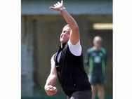 இந்திய சுழற்பந்து தாக்குதலை எதிர்கொள்ள, ஷேன் வார்னே உதவியை நாடிய ஆஸ்திரேலியா!