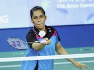 நம்பர் 1.. உலகத் தர வரிசையில்... புதிய வரலாறு படைத்த சாய்னா!