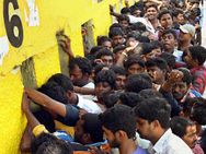 ஐ.பி.எல் பெருவிழா: சென்னை சேப்பாக்கம் மைதானத்தில் 7 லீக் போட்டிகள்- நாளை டிக்கெட் விற்பனை தொடக்கம்!