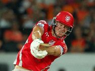 ஐ.பி.எல். 2015: மில்லர் மிரட்டல் வீண்-பஞ்சாப் அணியை 5 ரன்கள் வித்தியாசத்தில் தோற்கடித்தது ஹைதராபாத்!