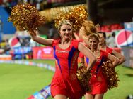 உரித்துப் பார்க்கும் ரசிகர்கள்.. ஐபிஎல் சியர் லீடரின் வேதனை புலம்பல்!