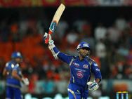 கொல்கத்தாவை வெளியேற்றியது மும்பை.... போட்டி 'டிராப்' ஆகி 'பிளே ஆப்'புக்குள் நுழைந்த பெங்களூர்!